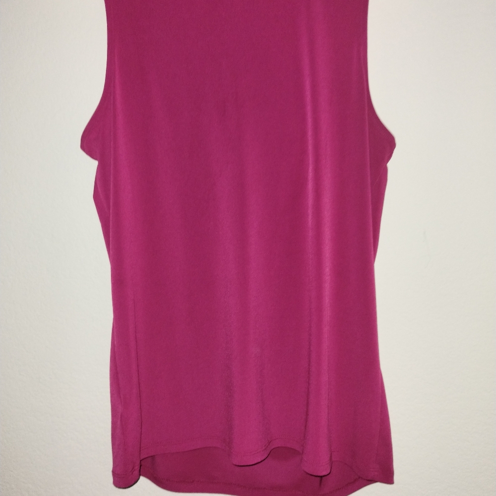 Michael Kors Size Medium - Picture 5 of 5